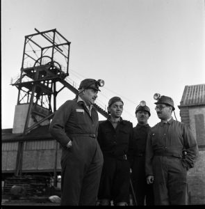 Image of Miners below Headgear